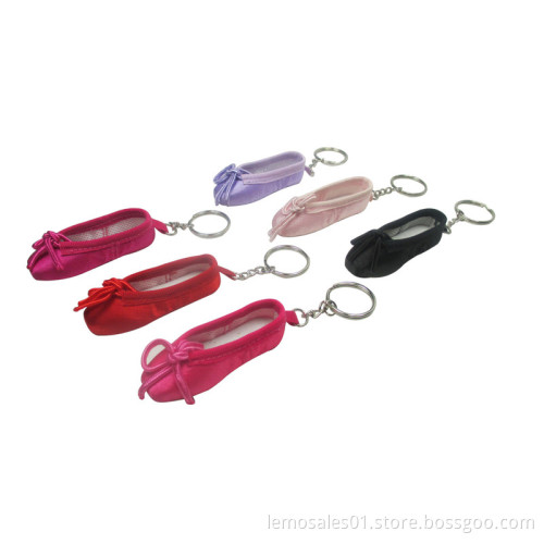 Mini shoes keychain